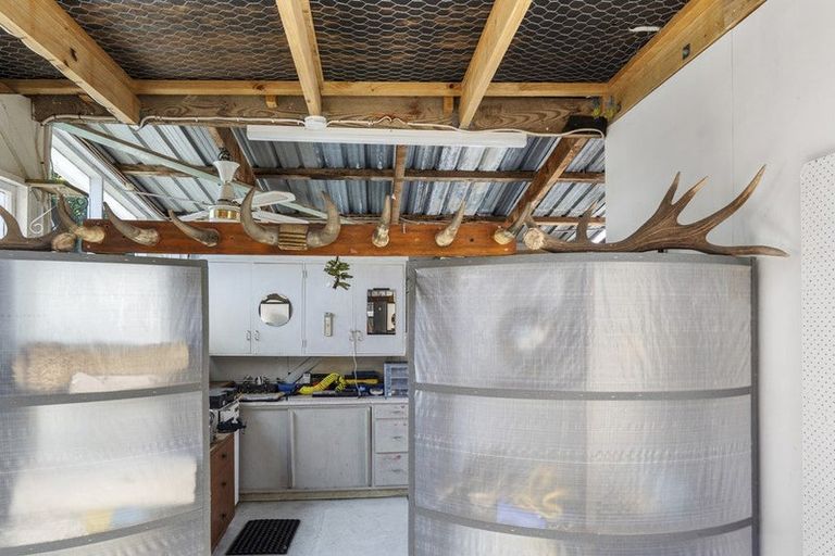 Photo of property in 50 Leslie Street, Waitara, 4320