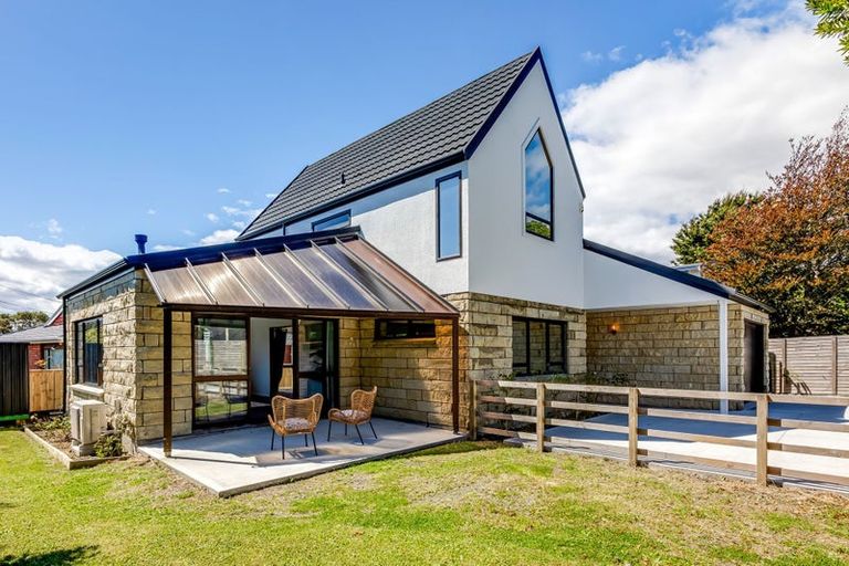 Photo of property in 271 Waterloo Road, Fairfield, Lower Hutt, 5011