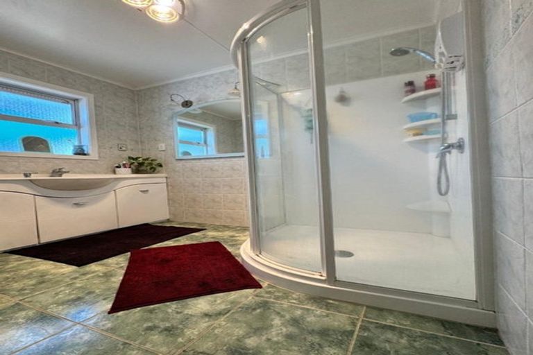 Photo of property in 34 Ingram Street, Papakura, 2110