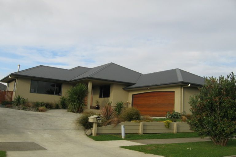 Photo of property in 159 Ruapehu Drive, Fitzherbert, Palmerston North, 4410