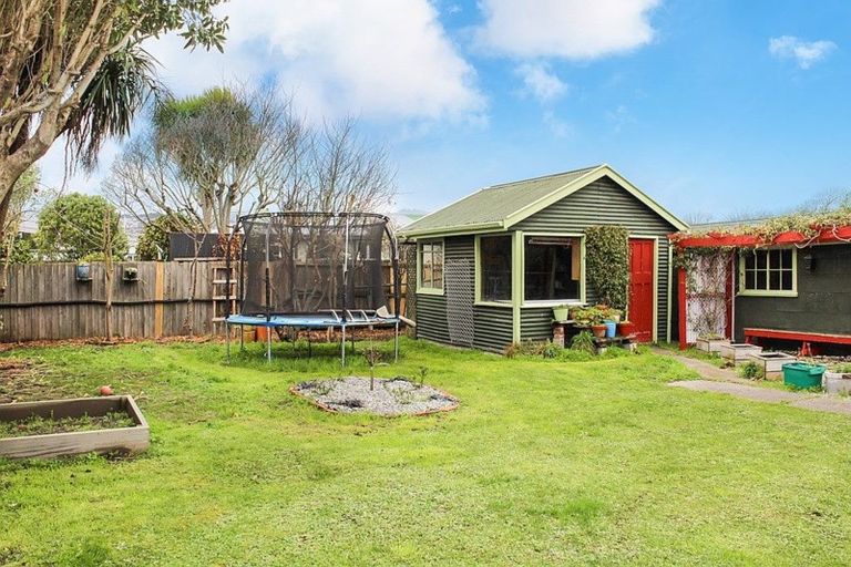 Photo of property in 7 Sefton Place, Spreydon, Christchurch, 8024