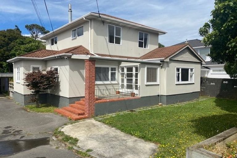 Photo of property in 77 Campbell Street, Karori, Wellington, 6012