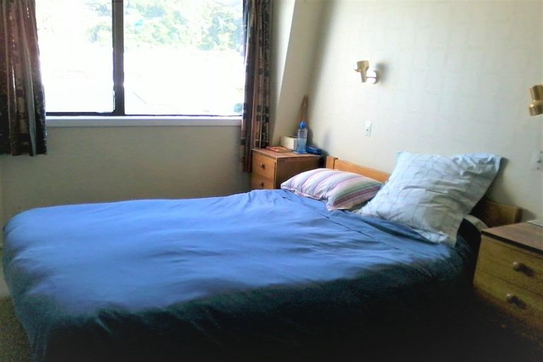 Photo of property in 2 Lyall Parade, Lyall Bay, Wellington, 6022