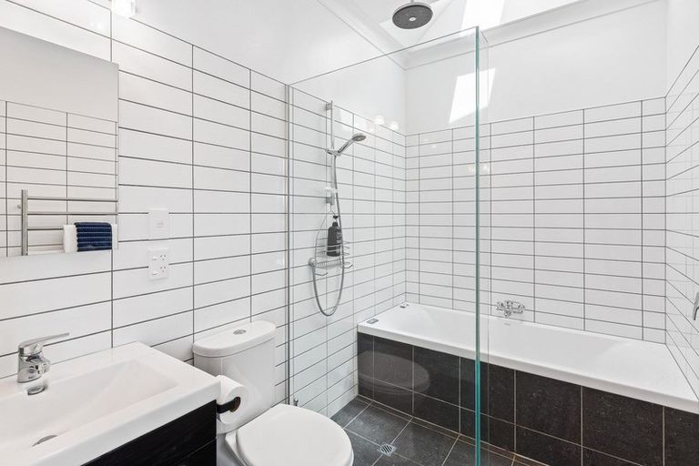 Photo of property in 16 Webber Street, Paraparaumu Beach, Paraparaumu, 5032