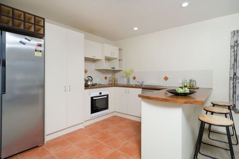 Photo of property in 143e Hobsonville Road, West Harbour, Auckland, 0618