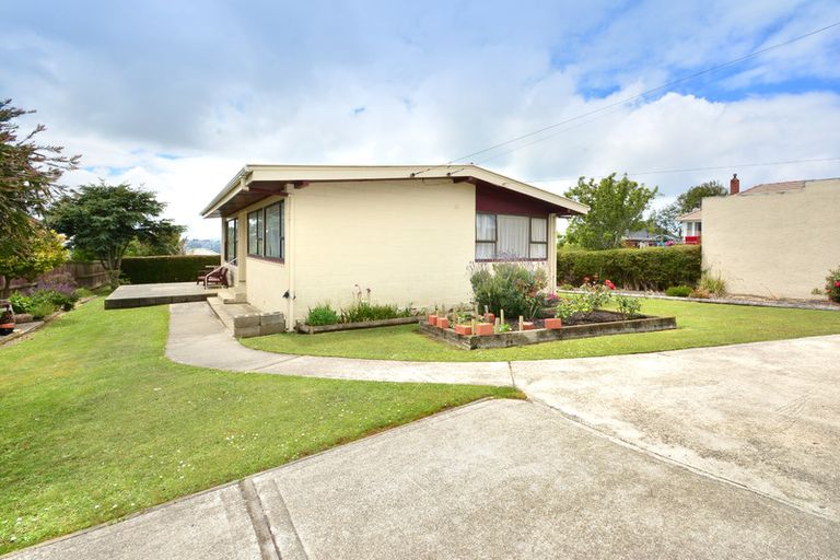 Photo of property in 12 Lock Street, Saint Clair, Dunedin, 9012