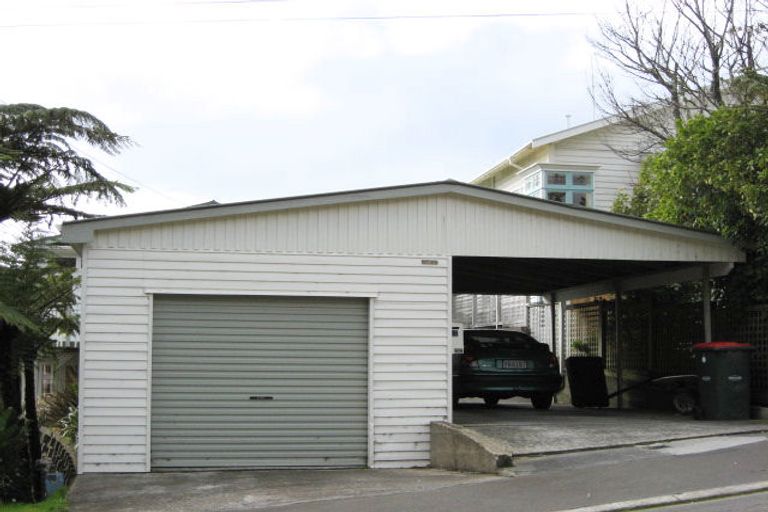 Photo of property in 62 Nottingham Street, Karori, Wellington, 6012