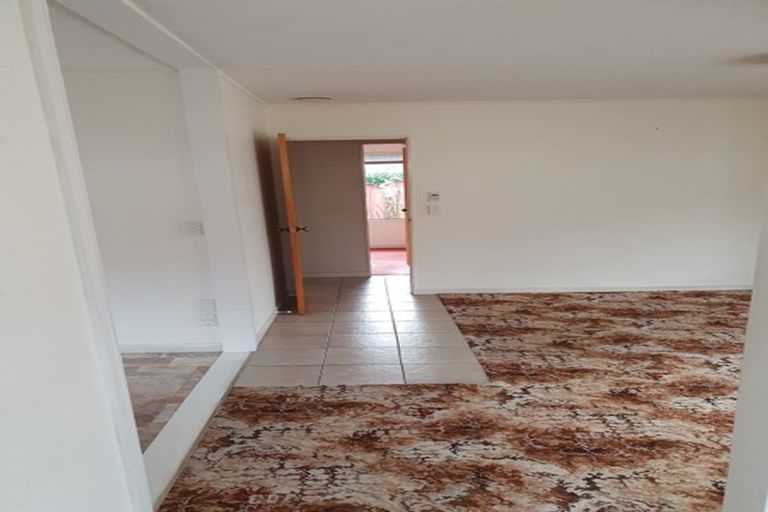 Photo of property in 2/50 Birdwood Road, Waterloo, Lower Hutt, 5011