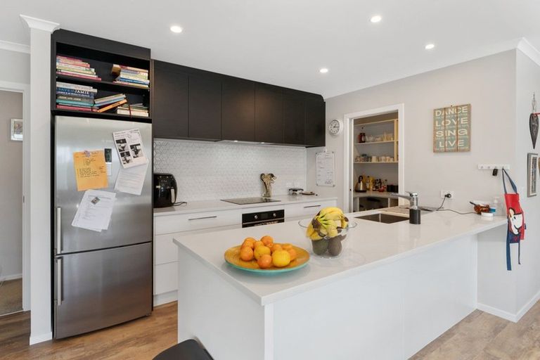 Photo of property in 5 Kingi Te Ahoaho Place, Otaki, 5512