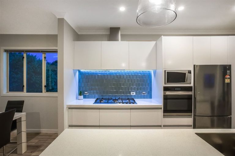 Photo of property in 6 Herewini Street, Titahi Bay, Porirua, 5022