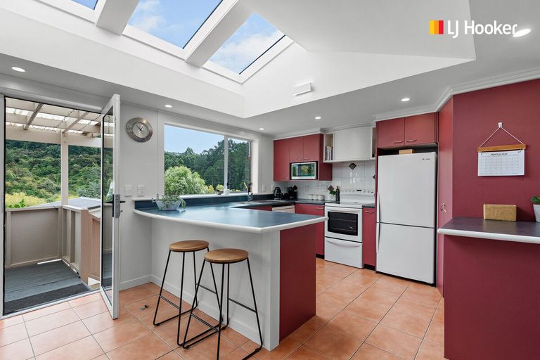 Photo of property in 115 Martin Road, Fairfield, Dunedin, 9018