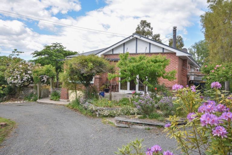Photo of property in 407 Outram-mosgiel Road, North Taieri, Outram, 9073