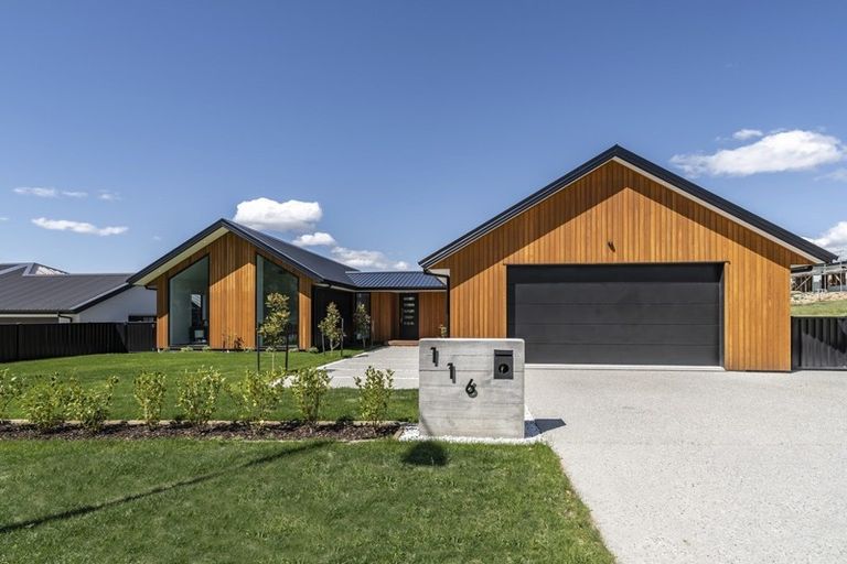 Photo of property in Meadowstone Alpha Series, 116 West Meadows Drive, Wanaka, 9305