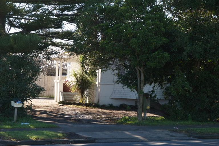 Photo of property in 2/187 Buckland Road, Mangere East, Auckland, 2024