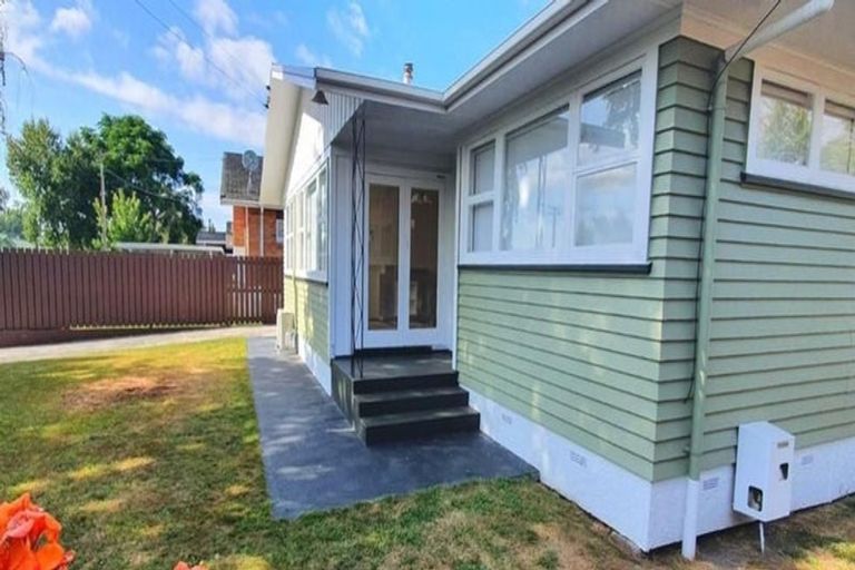 Photo of property in 19 Fairview Street, Fairview Downs, Hamilton, 3214