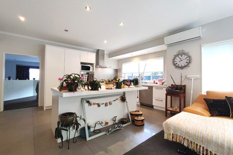 Photo of property in 25 Ridgedale Road, Silverdale, 0932