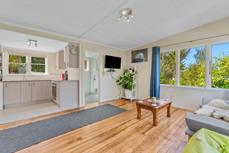 Photo of property in 83 Leigh Road, Leigh, Warkworth, 0985