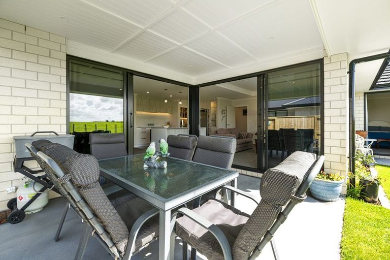 Photo of property in 64 Pinehurst Crescent, Morrinsville, 3300