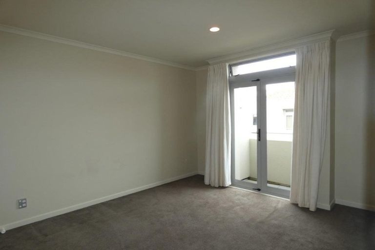 Photo of property in Marrakech Cafe, 68/305 Evans Bay Parade, Hataitai, Wellington, 6021