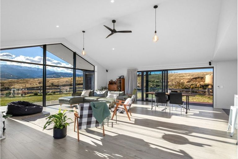 Photo of property in 461 Nelsen Ridge Road, Waikerikeri, Alexandra, 9393