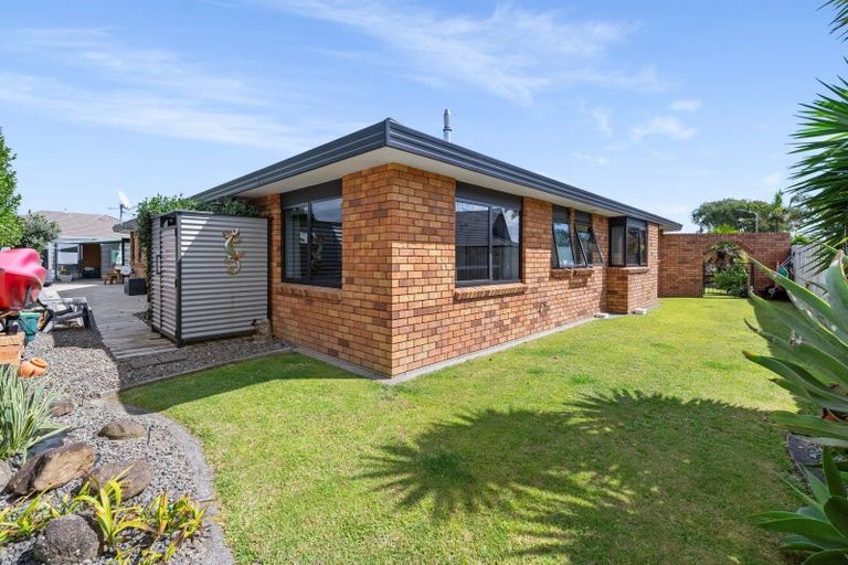 Photo of property in 8 Fuchsia Place, Mount Maunganui, 3116