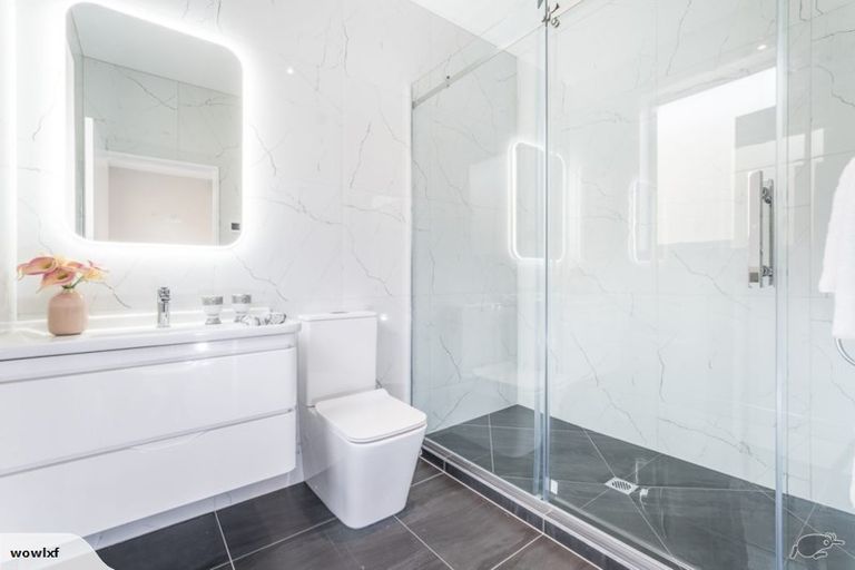 Photo of property in 9 Takurua Terrace, Orewa, 0931