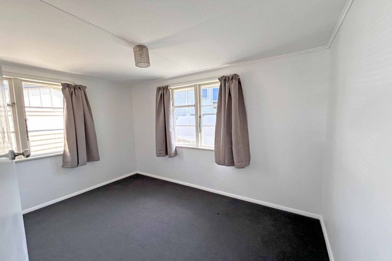 Photo of property in 18 Dowding Street, Melville, Hamilton, 3206