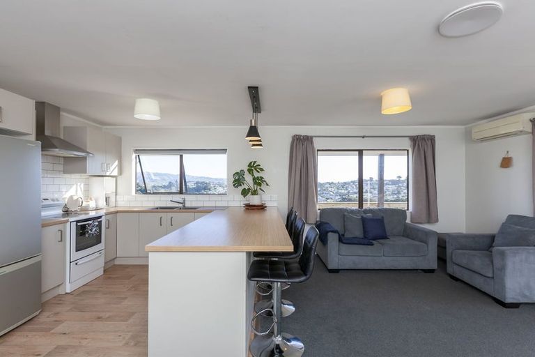 Photo of property in 22 Staysail Place, Whitby, Porirua, 5024