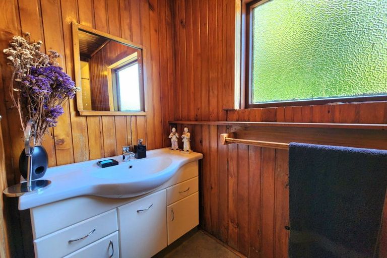 Photo of property in 28 Ross Street, Dunollie, Runanga, 7803