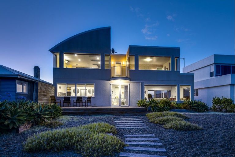 Photo of property in 17 Ferguson Street, Bay View, Napier, 4104