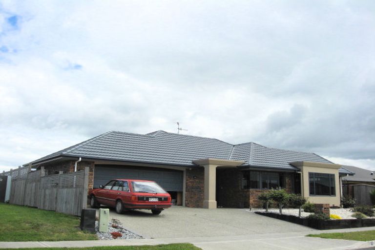 Photo of property in 27 Monaco View, Stoke, Nelson, 7011