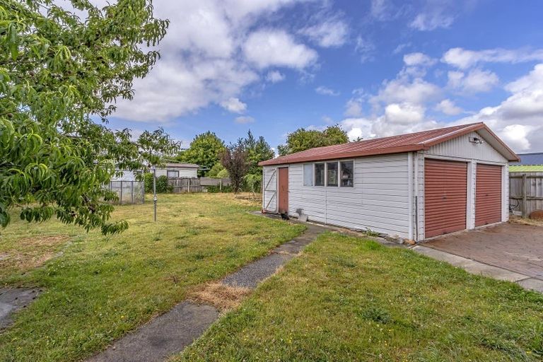 Photo of property in 90 Neill Street, Hornby, Christchurch, 8042