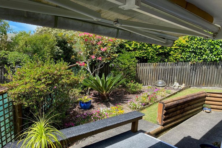 Photo of property in 35 Yorke Road, Haruru, 0204