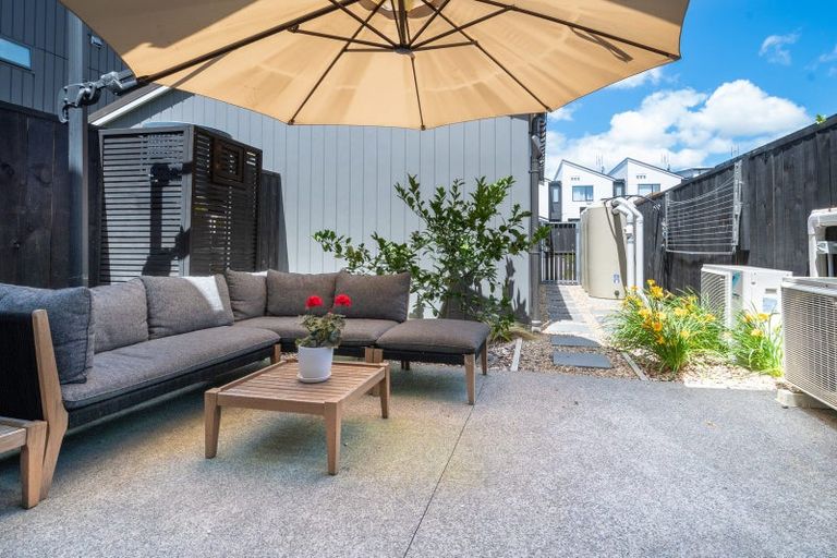 Photo of property in 47 David Carnegie Road, Hobsonville, Auckland, 0616