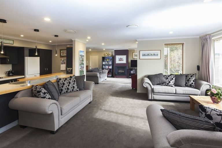 Photo of property in 5 Village Lane, Halswell, Christchurch, 8025