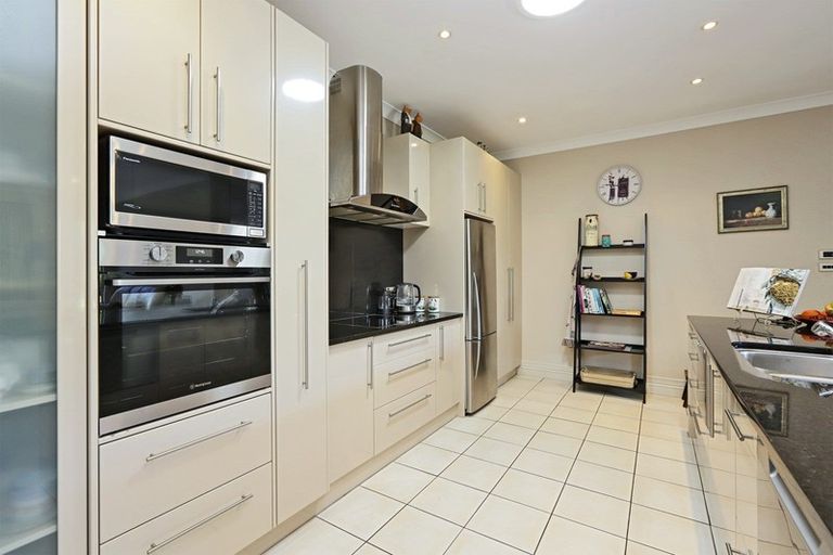 Photo of property in 307 Church Road, Greenmeadows, Napier, 4112