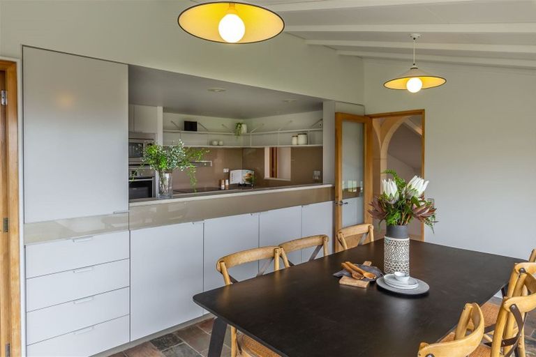 Photo of property in 1 Halcyon Way, Cashmere, Christchurch, 8022