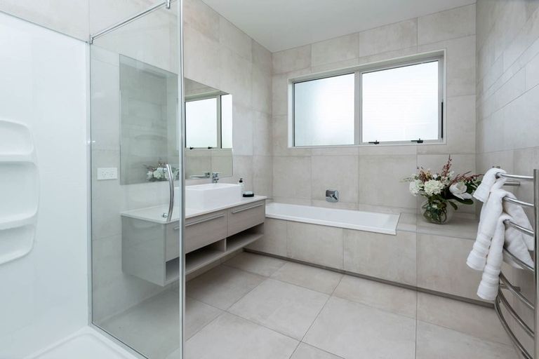 Photo of property in 39 Kahawairahi Drive, Beachlands, Auckland, 2018