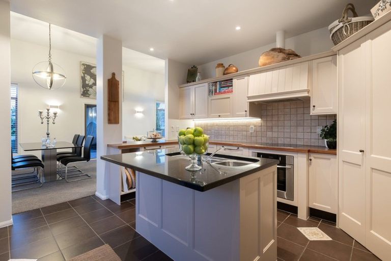 Photo of property in 12 Maldives Way, Papamoa Beach, Papamoa, 3118