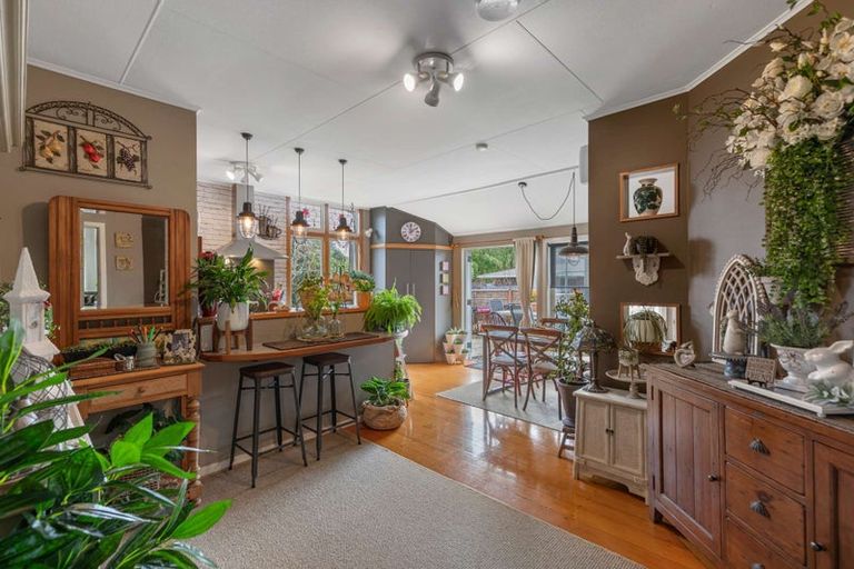 Photo of property in 7 Portia Street, Stratford, 4332