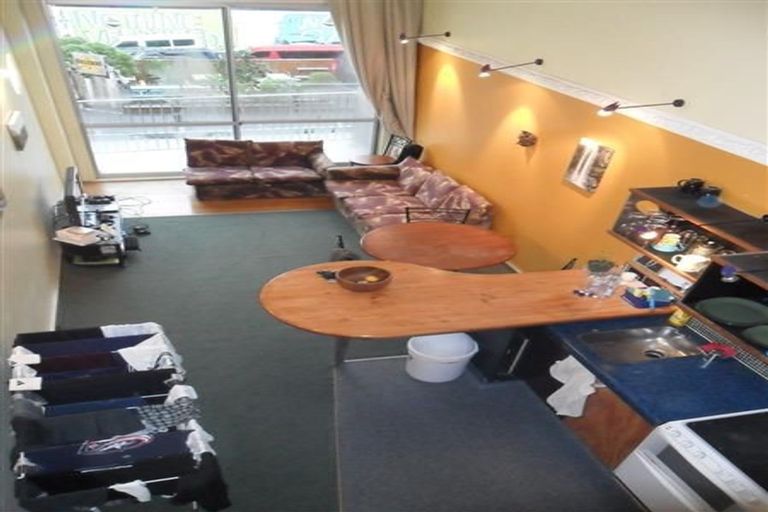 Photo of property in Qba Apartments, 1b/51 Webb Street, Mount Cook, Wellington, 6011