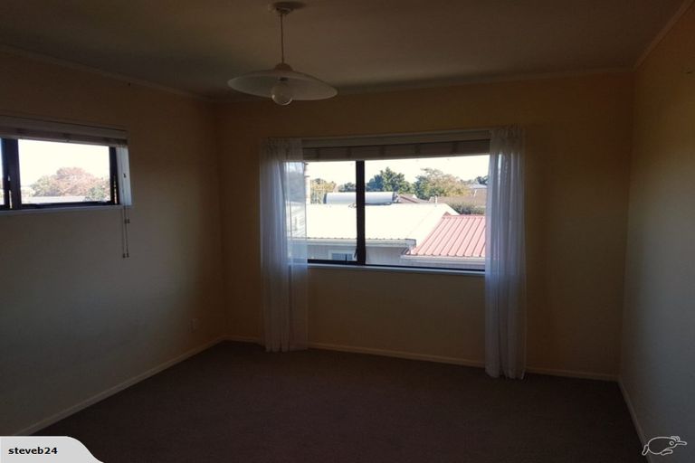 Photo of property in 44 Dickson Road, Papamoa Beach, Papamoa, 3118