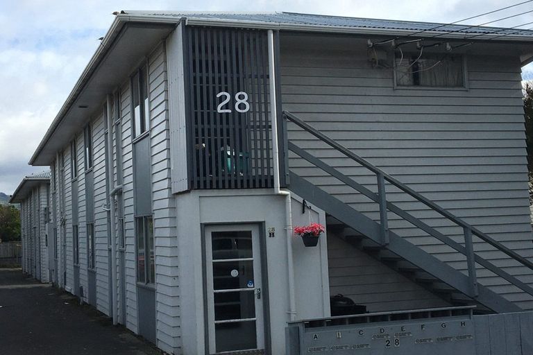 Photo of property in 28g Leighton Avenue, Waiwhetu, Lower Hutt, 5010
