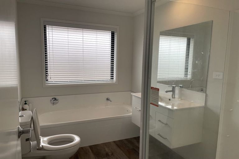 Photo of property in 21 Kanapa Close, Papamoa, 3118