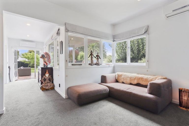 Photo of property in 12a Cradock Street, South New Brighton, Christchurch, 8062