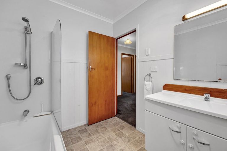 Photo of property in 16 Puni Street, Fitzroy, New Plymouth, 4312