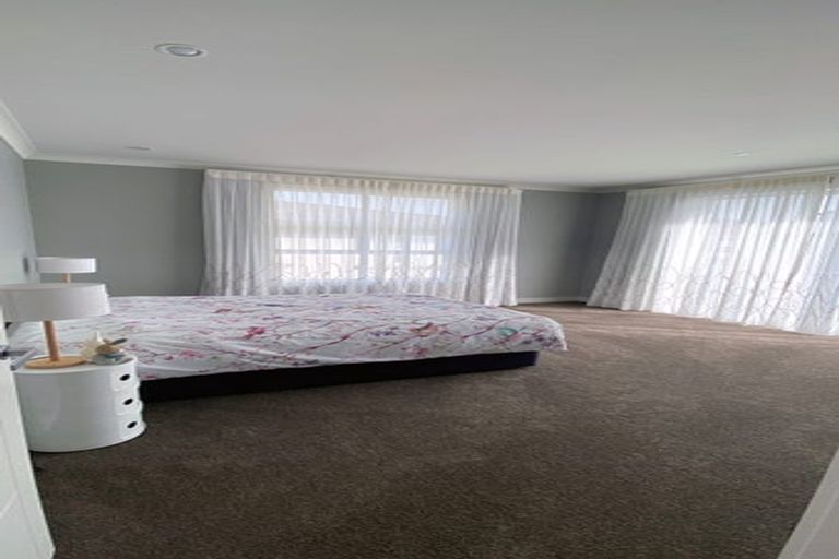 Photo of property in 23 Rue D' Amarres, Gulf Harbour, Whangaparaoa, 0930