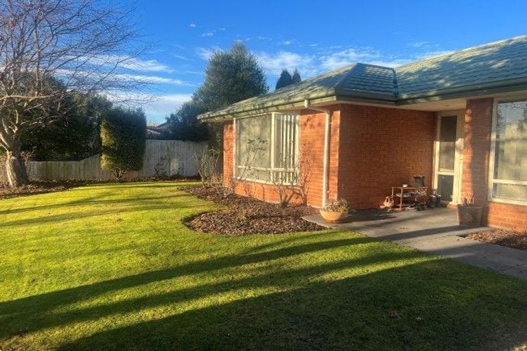 Photo of property in 55 Springwater Avenue, Northwood, Christchurch, 8051