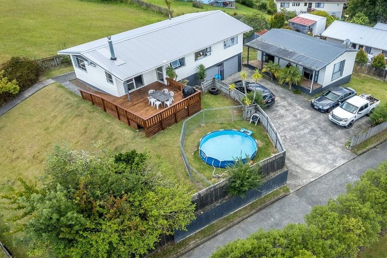 Photo of property in 19 Gill Drive, Kawakawa, 0210