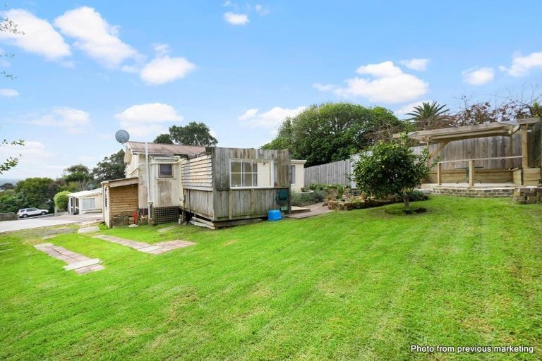 Photo of property in 4 Brian Crescent, Stanmore Bay, Whangaparaoa, 0932